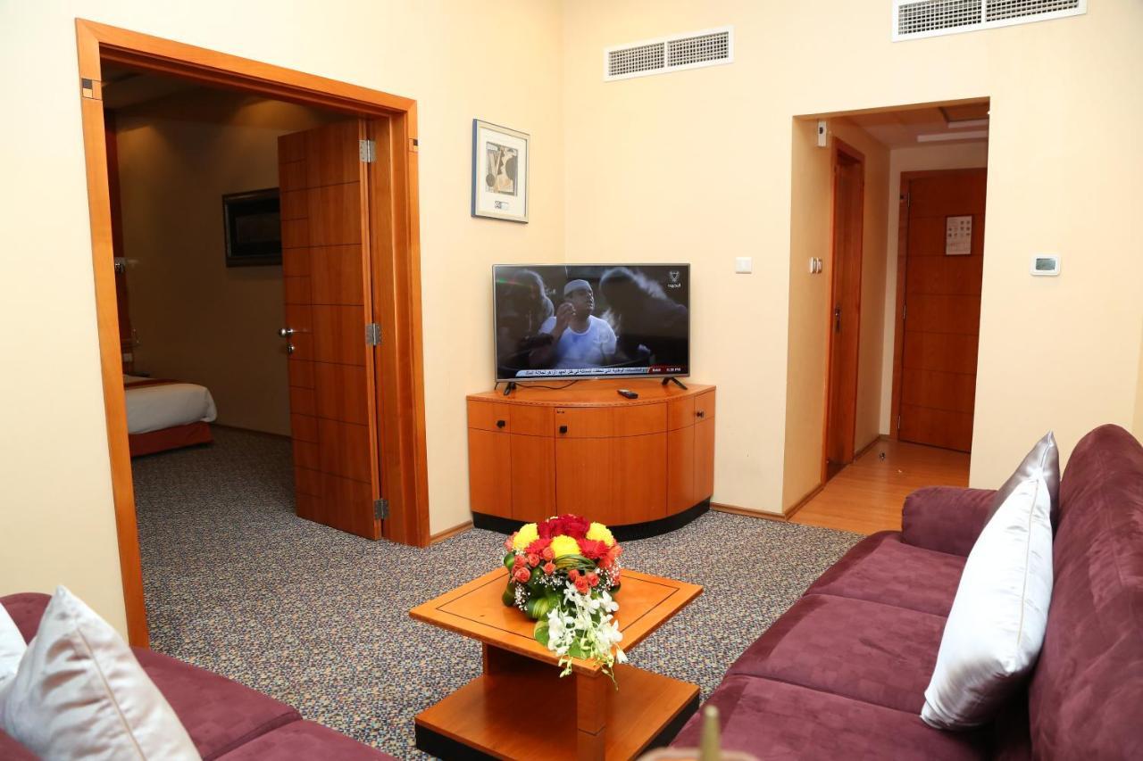 Gulf Court Hotel Al Manamah Esterno foto