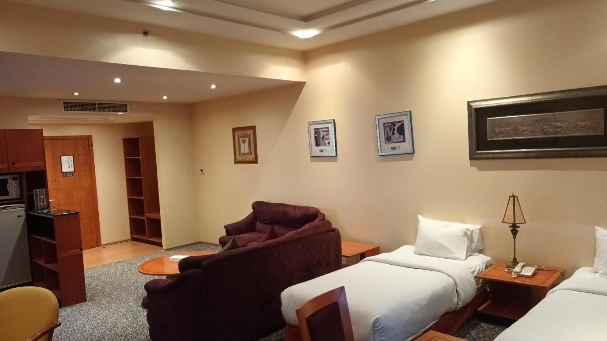 Gulf Court Hotel Al Manamah Esterno foto