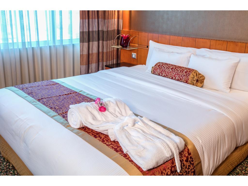 Gulf Court Hotel Al Manamah Esterno foto